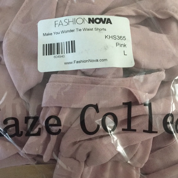 Make You Wonder Tie Waist Shorts - Pink SZ Large - Picture 7 of 7